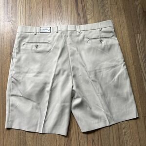NWT $155 Maus & Hoffman Beige Men's Polyester Golf Casual Shorts SZ 44 Dress